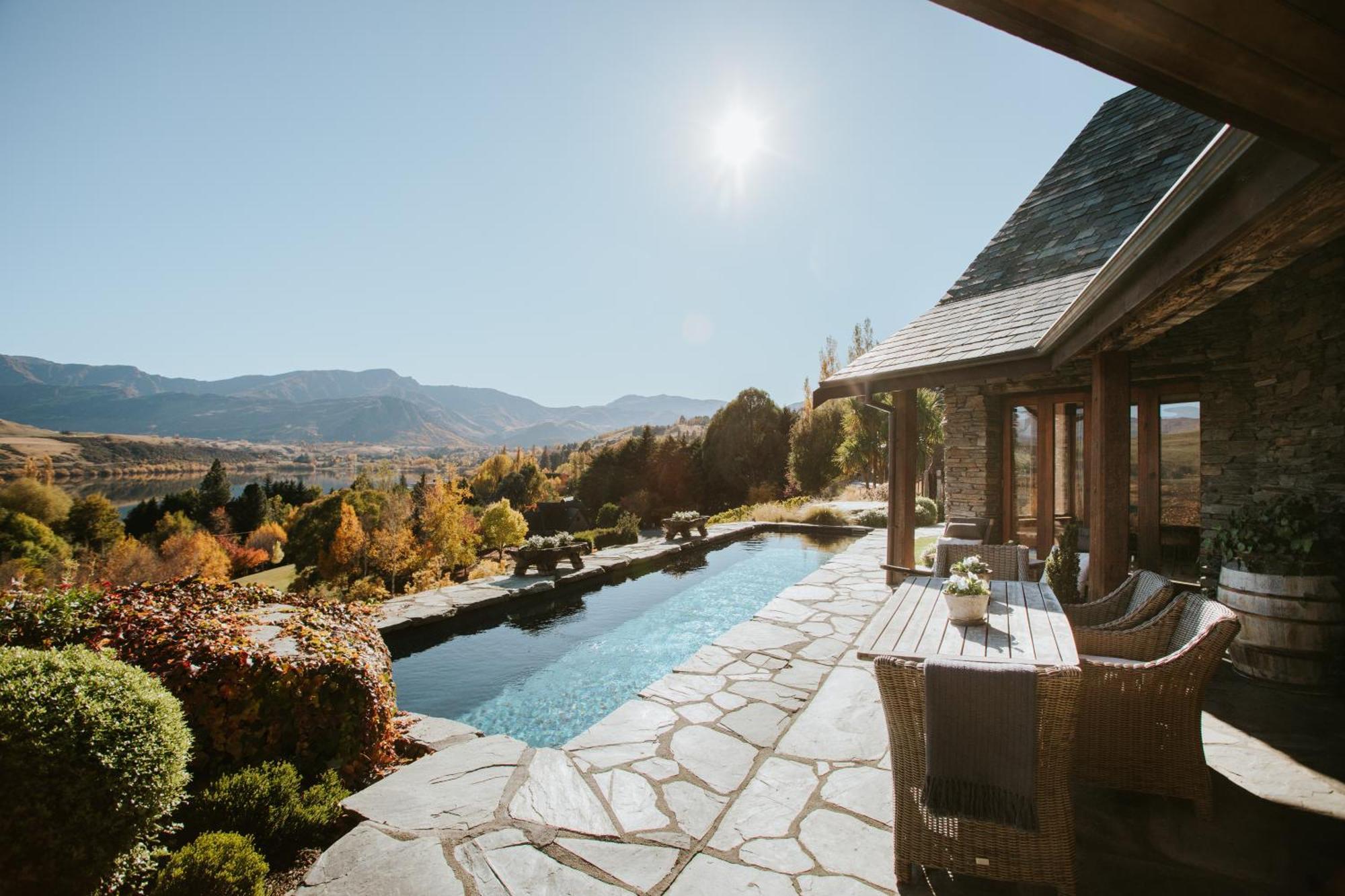 Stoneridge Estate Hotel Queenstown Bagian luar foto