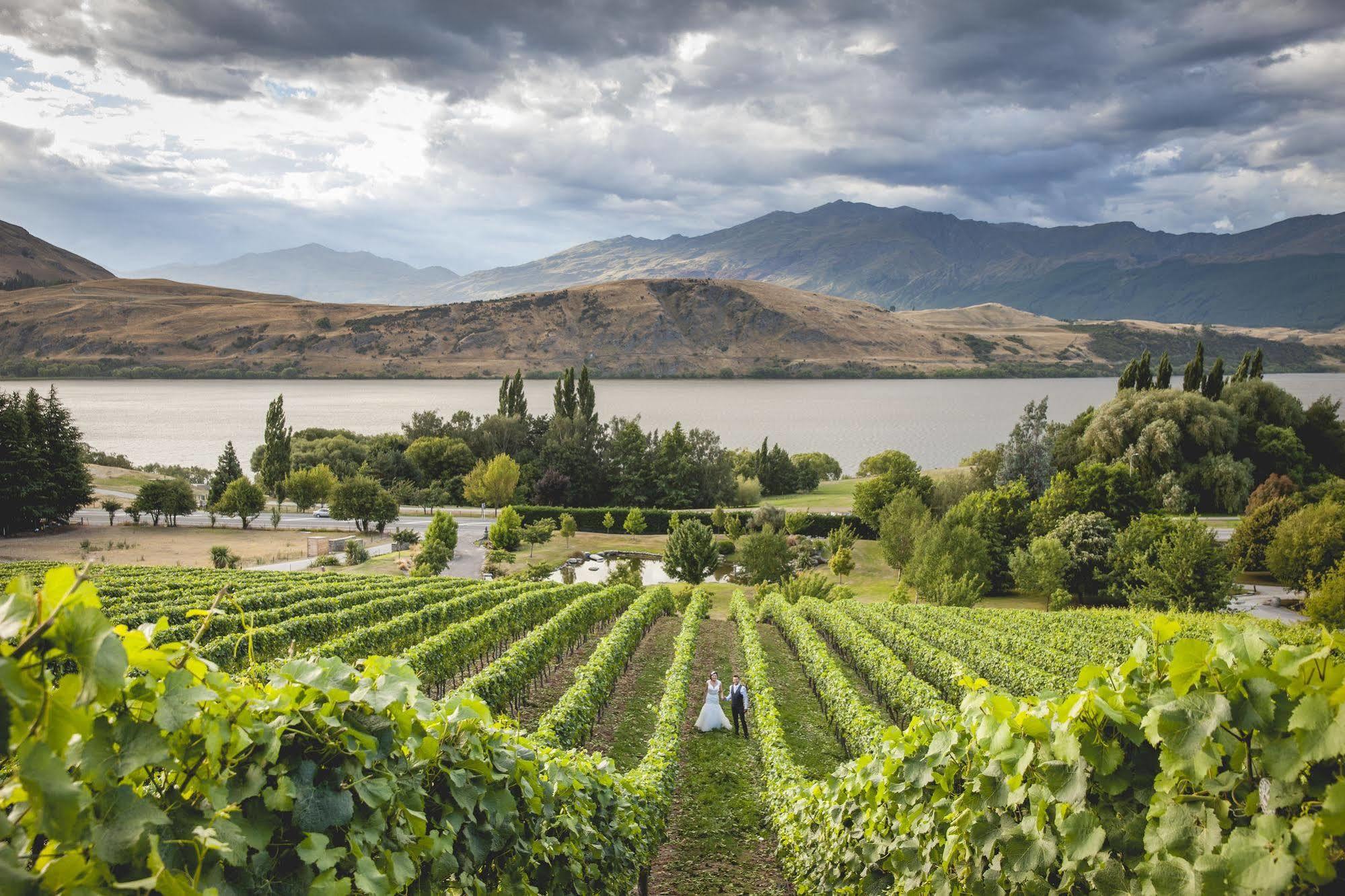 Stoneridge Estate Hotel Queenstown Bagian luar foto