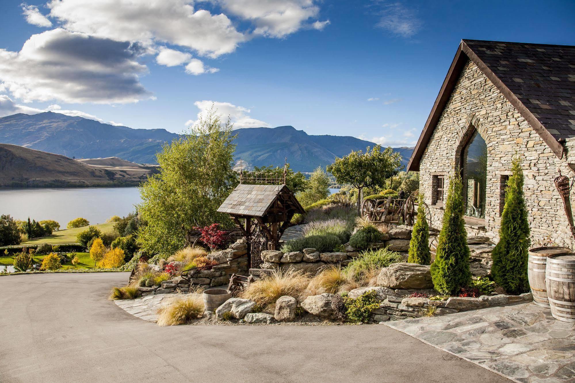 Stoneridge Estate Hotel Queenstown Bagian luar foto