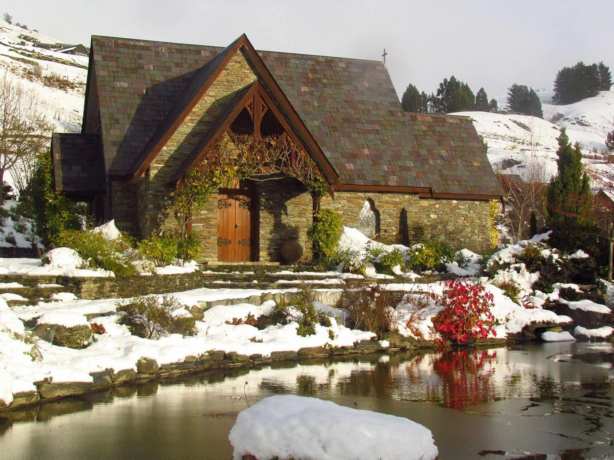 Stoneridge Estate Hotel Queenstown Bagian luar foto