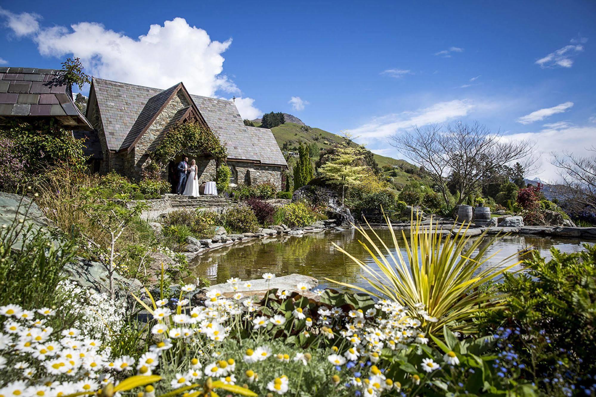 Stoneridge Estate Hotel Queenstown Bagian luar foto