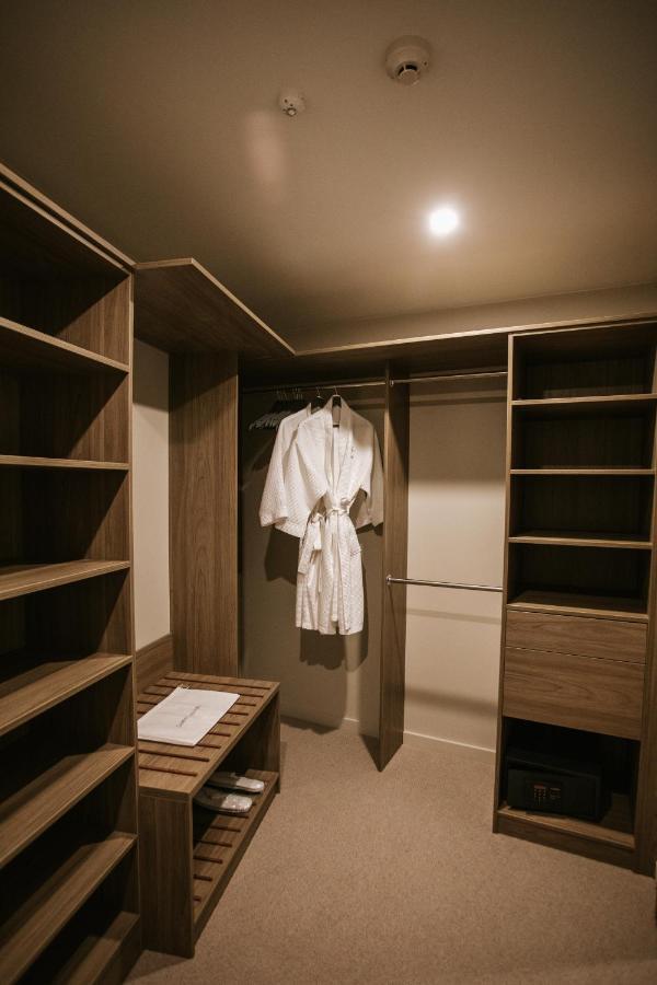 Stoneridge Estate Hotel Queenstown Bagian luar foto